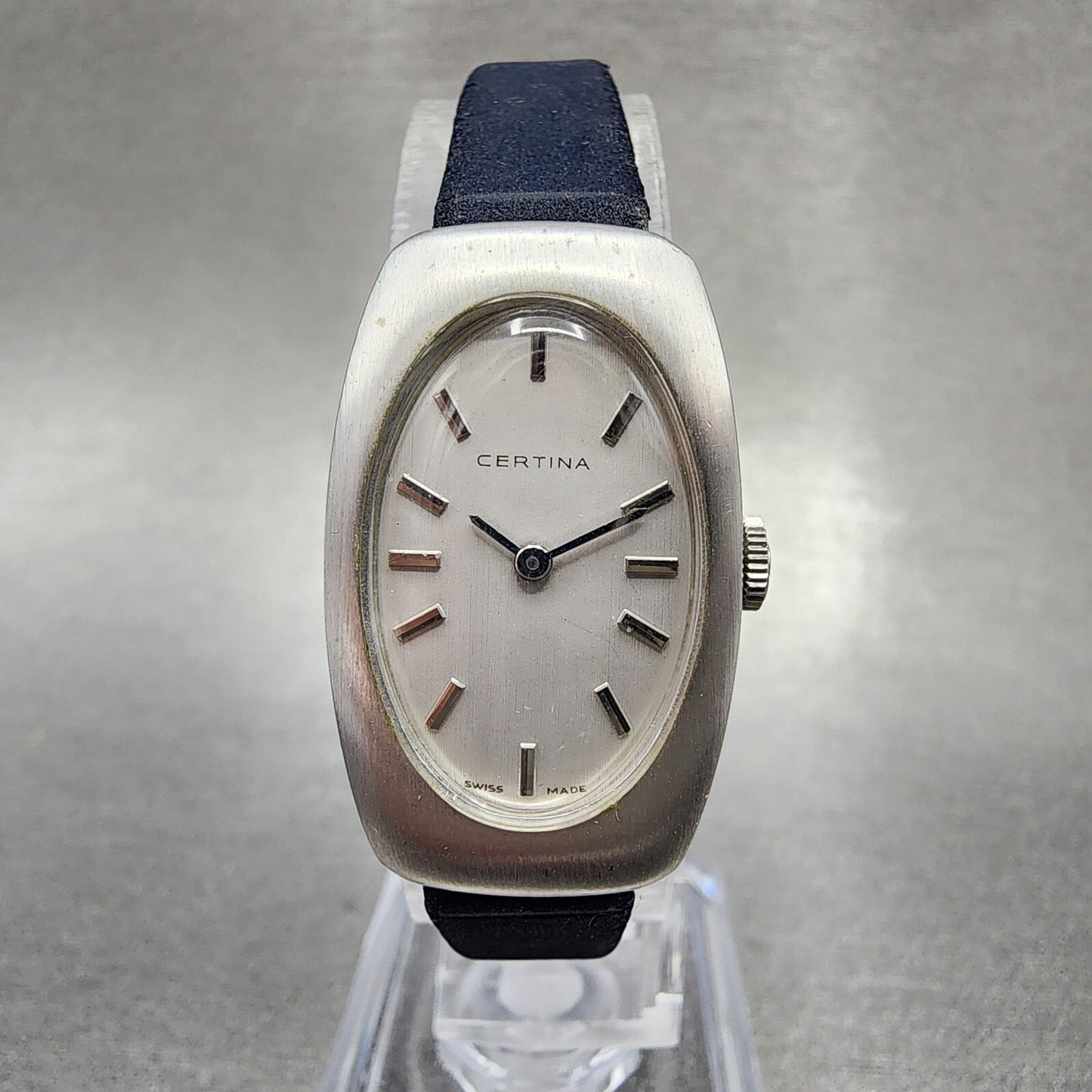 Certina Watch Women 18mm Silver Dial Steel Oval Manual Wind Runs VTG