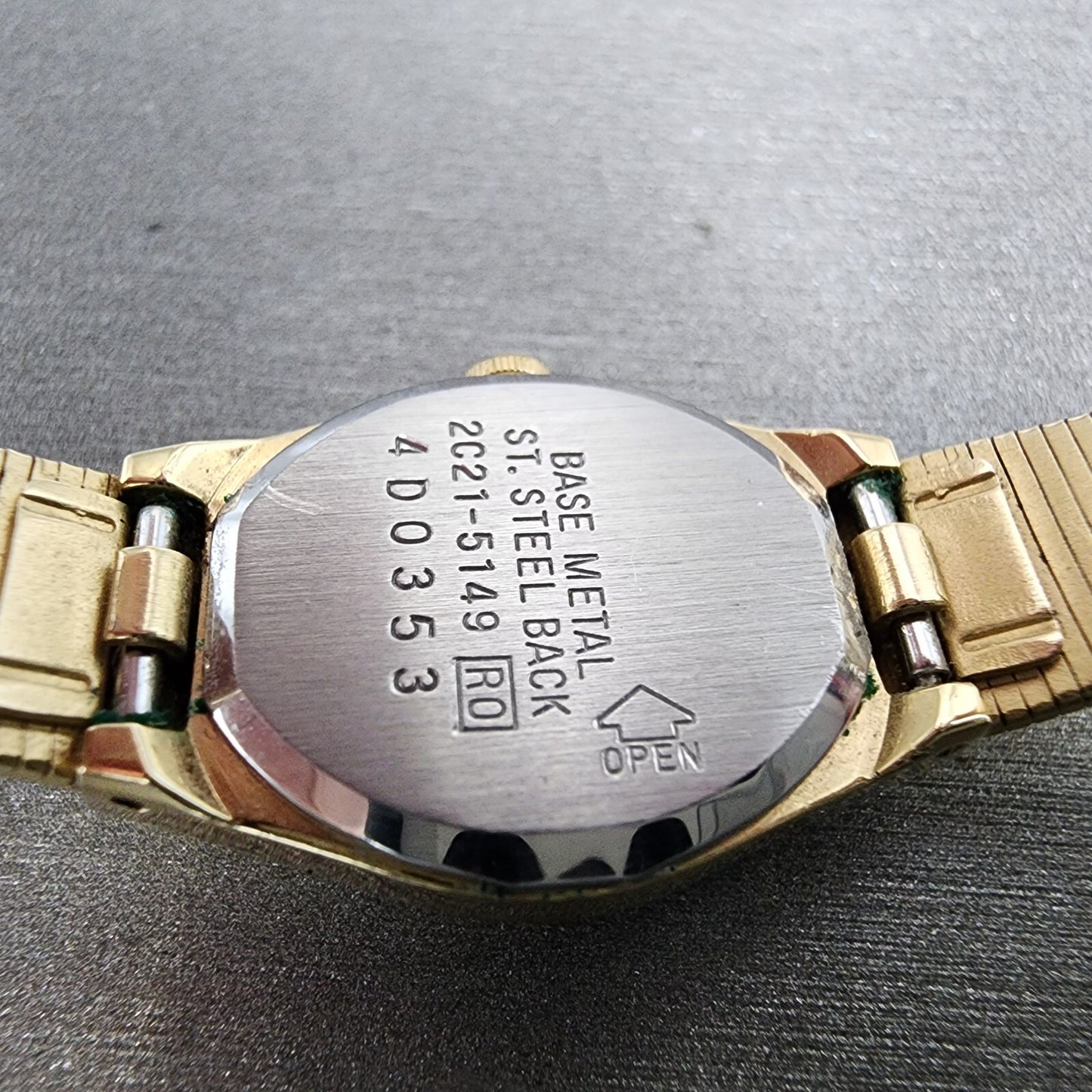 Vintage Seiko Watch Women 25mm Gold Dial Gold Tone Hexagon 2C21-5149 New Batt A1