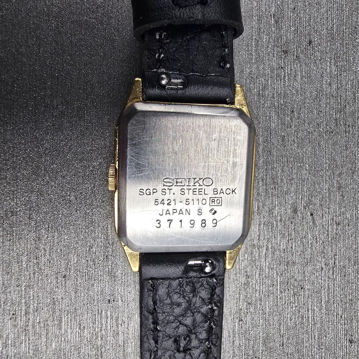 Seiko Tank Watch Women 19mm Champagne Dial Gold Rectangle 5421-5110 New Battery10
