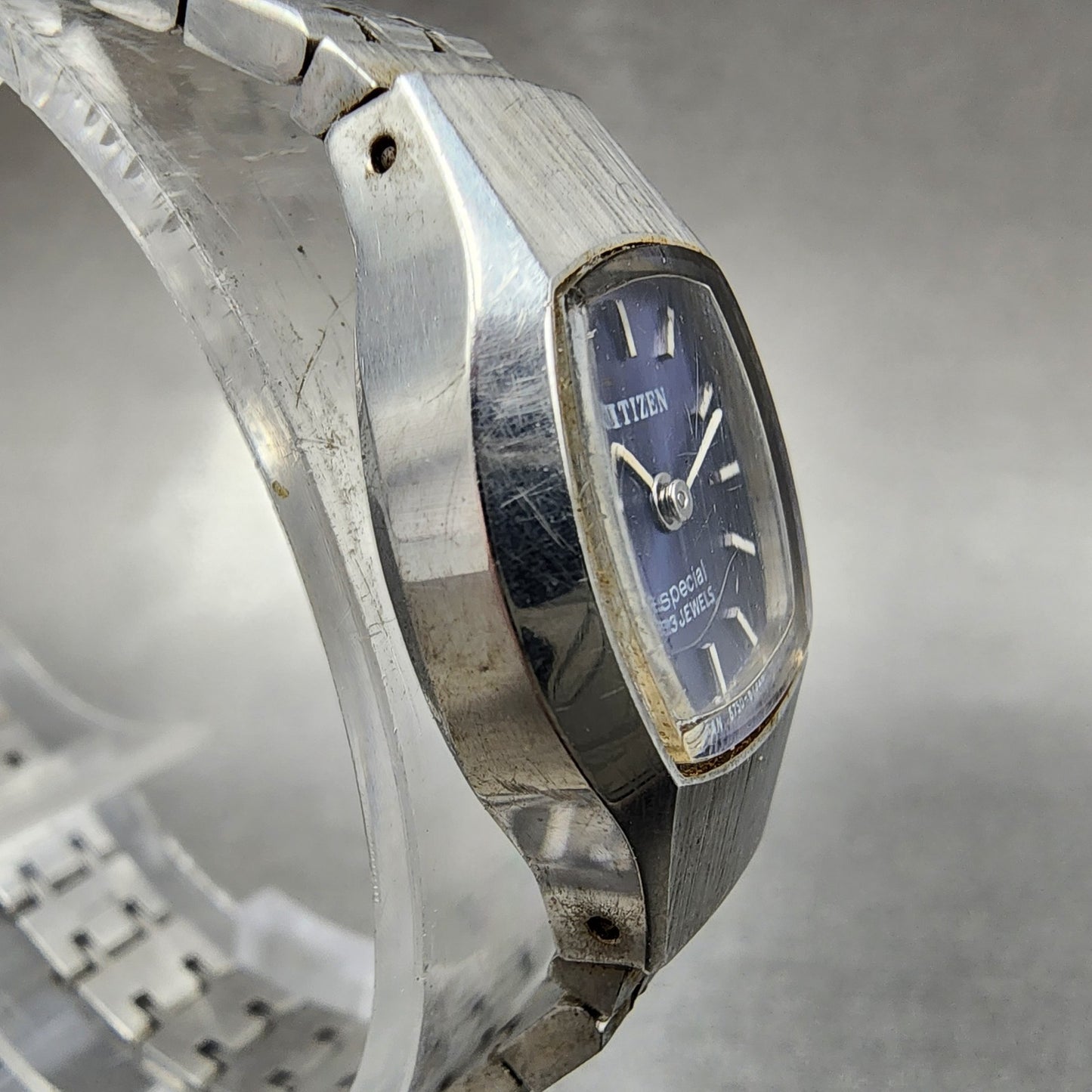 Citizen Special Watch Women 19mm Blue Dial Silver Tone Manual 4-673344 Runs