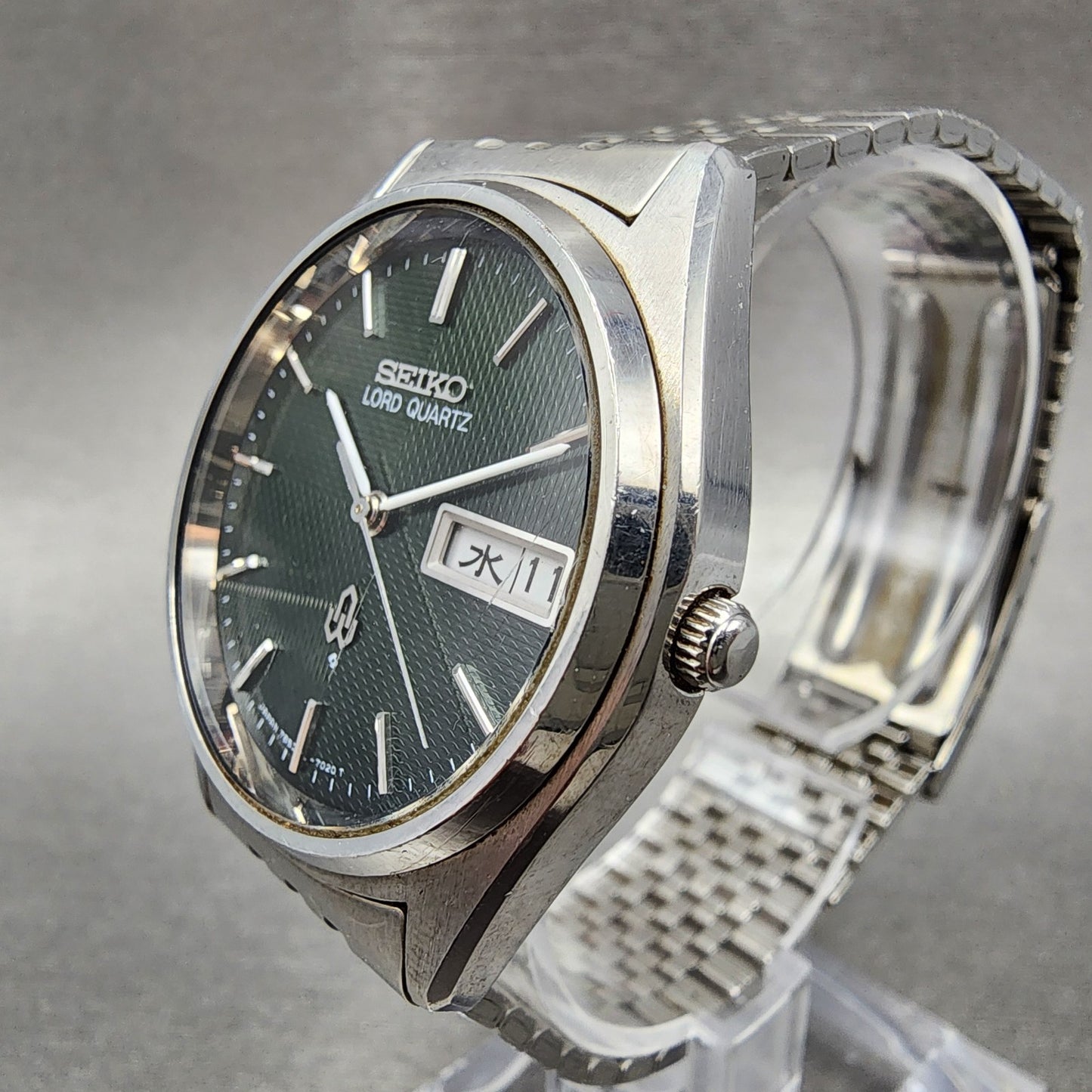 Seiko Lord Quartz Watch Men 34mm Green Dial Silver Tone Daydate 7853-7020 NewBat