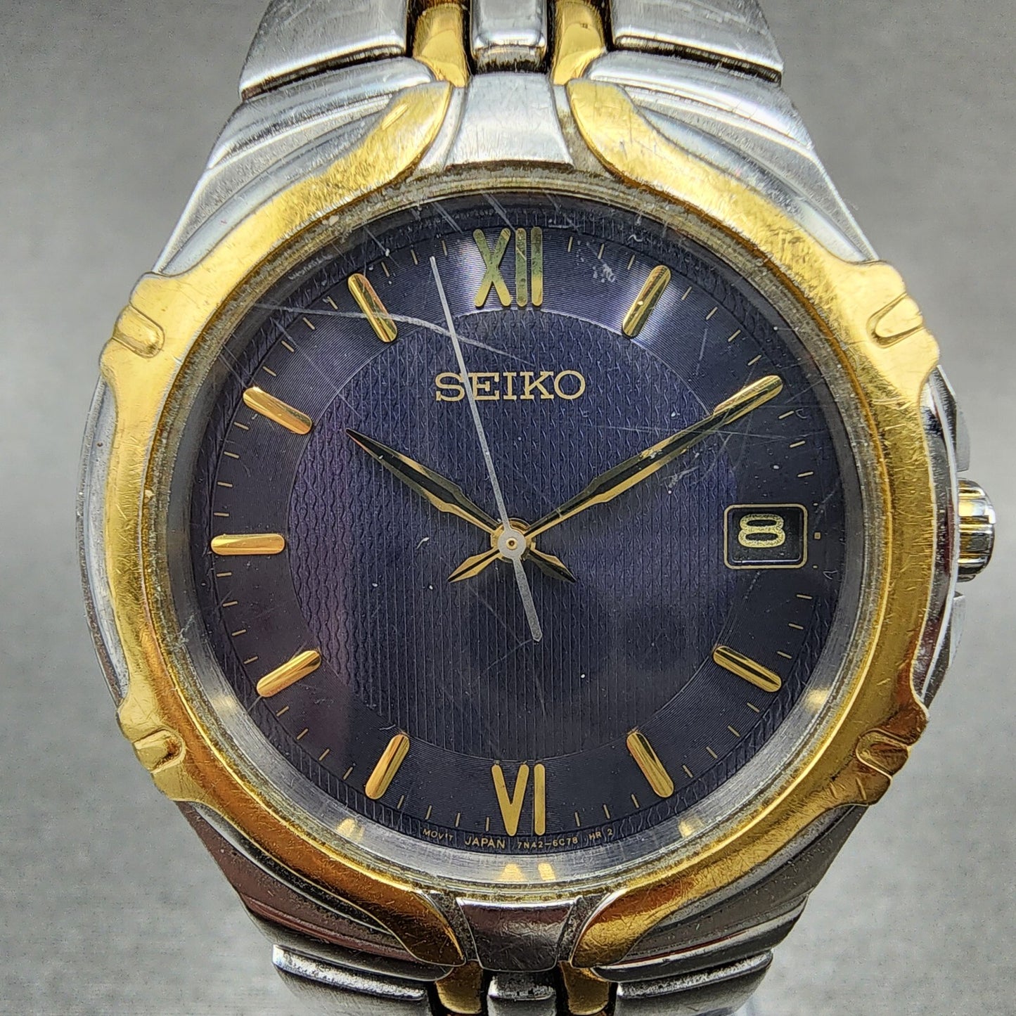 Seiko Watch Men 37mm Blue Dial Two Tone Date Round 7N42-6C10 New Battery A12