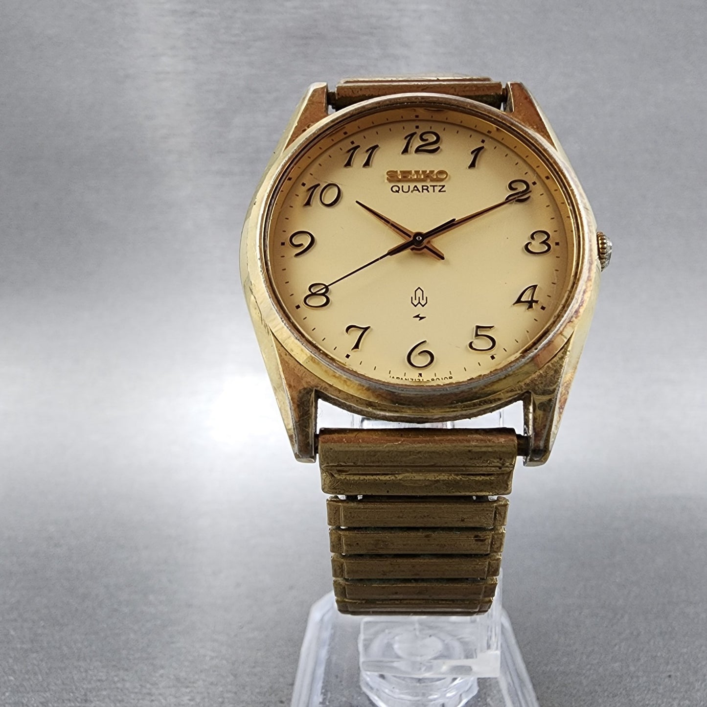 Seiko Watch Men 36mm Champagne Dial Gold Tone Round 7121-8000 New Battery