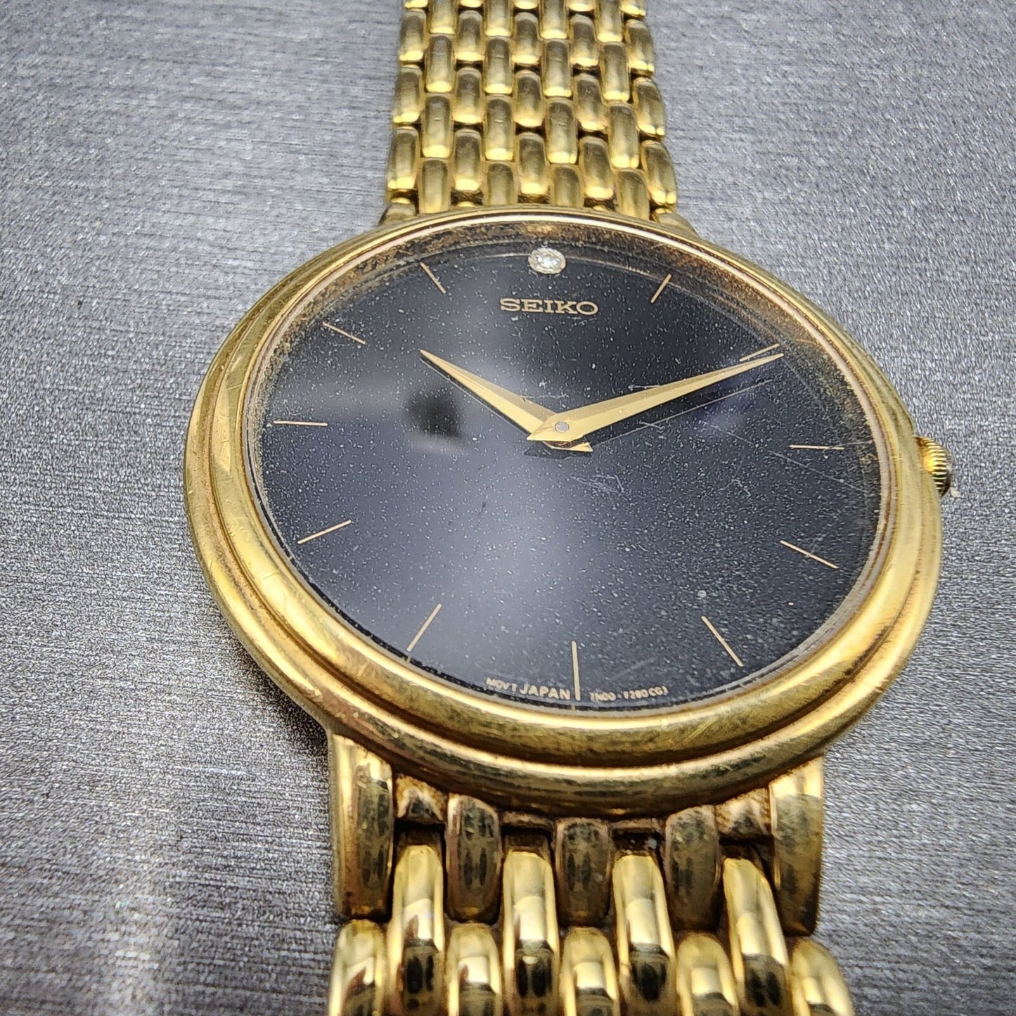 Seiko Watch Men 35mm Black Dial Gold Tone Round 7N00-F169 PARTS