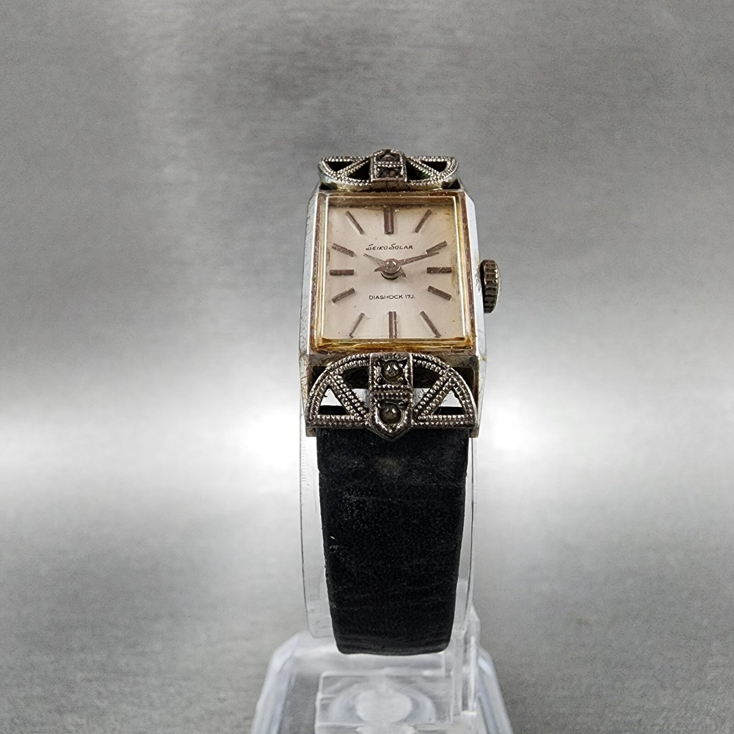 Seiko Tank Watch Women 15mm White Dial Silver Tone Rectangle 10-3220