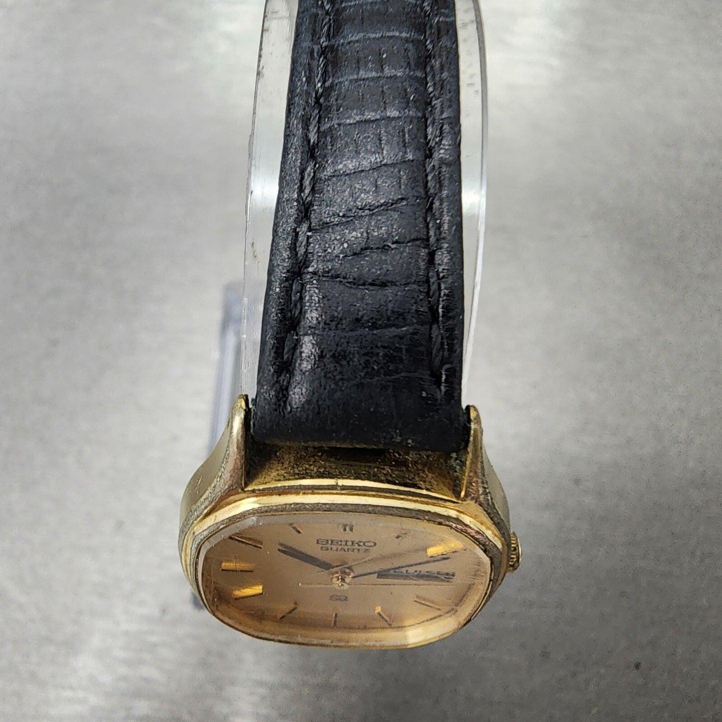 VTG Seiko SQ Watch Women 24mm Gold Dial Gold Tone Octagon 3423-5060 New Batt
