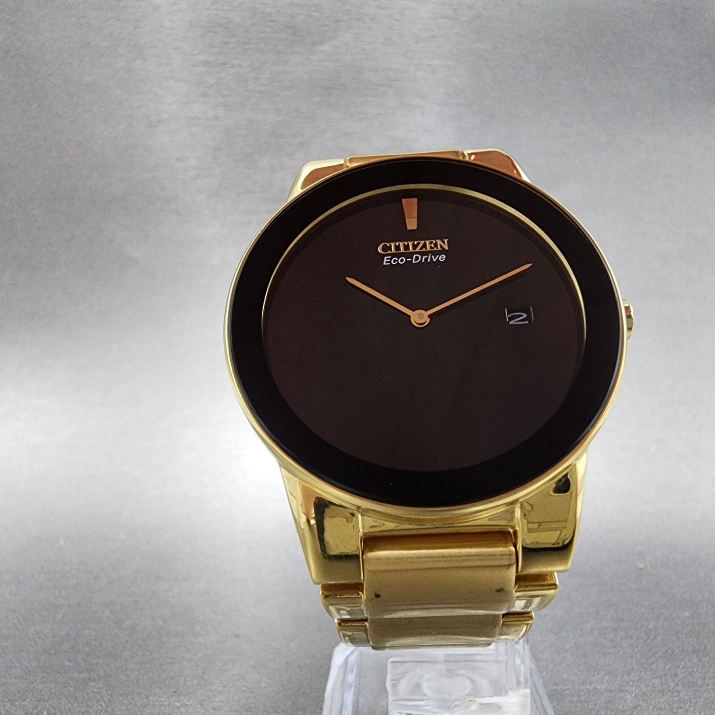 Citizen Axiom Eco-Drive Watch Men 40mm Black Dial Gold Tone Date Round Runs