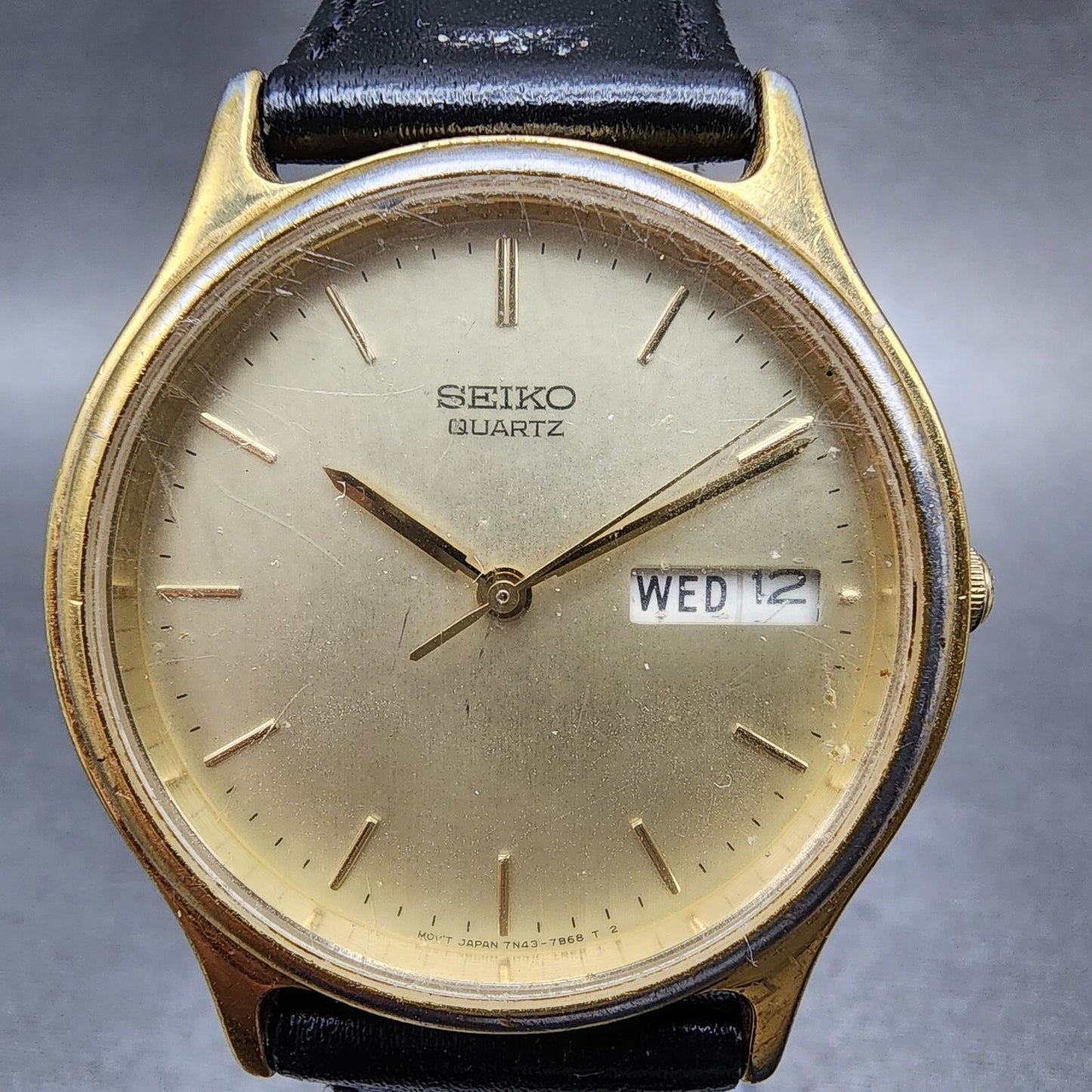 Seiko Watch Men 34mm Champagne Dial Gold Tone Daydate 7n43-7b00 New Battery