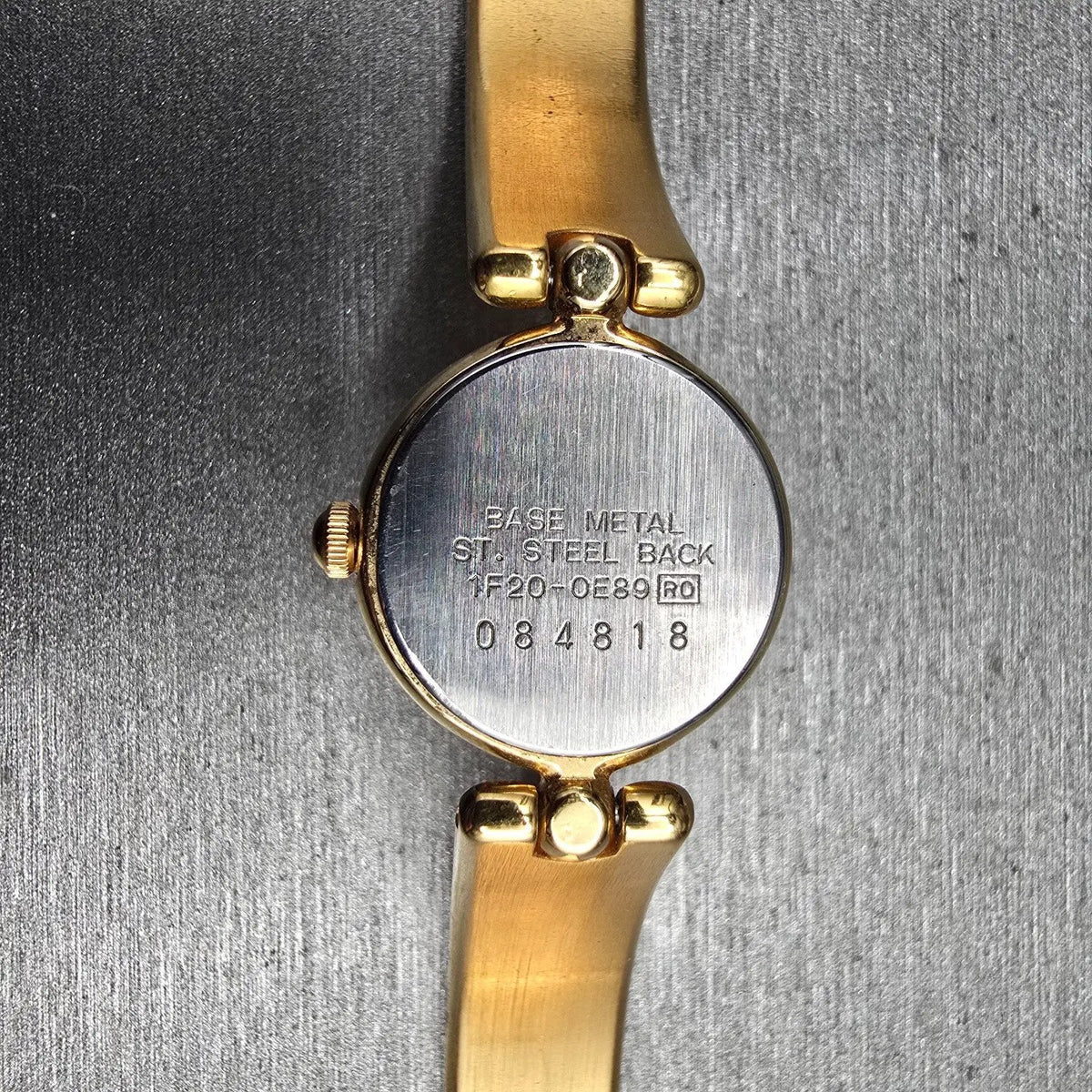 Seiko Watch Women 18mm Gold Dial Gold Tone Round 1F20-0E89 New Battery Bangle10