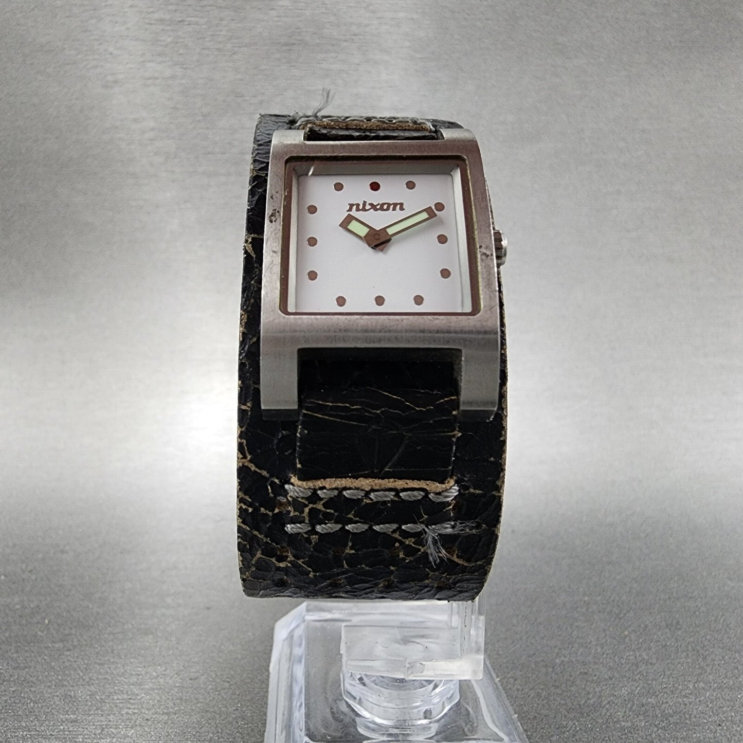 Nixon The Lizzie Watch Women 22mm White Dial Steel Leather Band New Battery