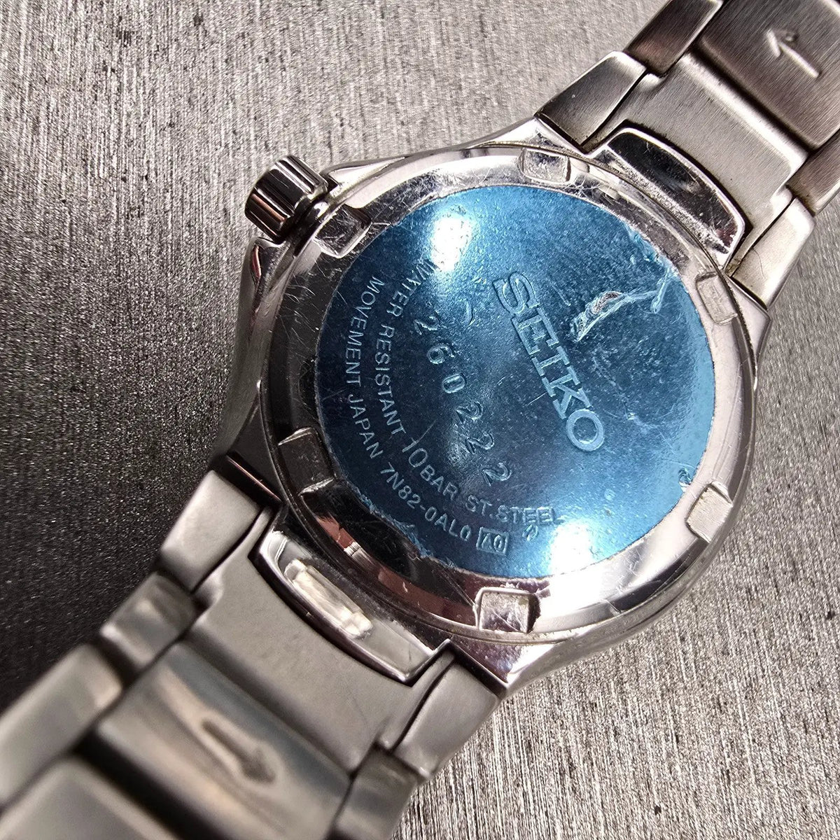 Seiko Watch Women 28mm Blue Dial Silver Tone Date Round 7N82-0AL0 New Battery10