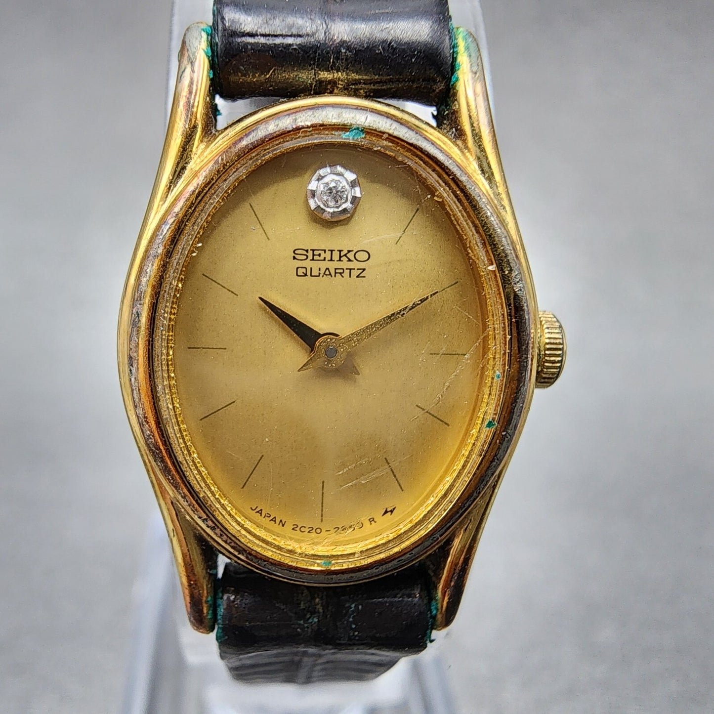 VTG Seiko Watch Women 16mm Gold Dial Gold Tone Oval 2C20-6399 New Battery