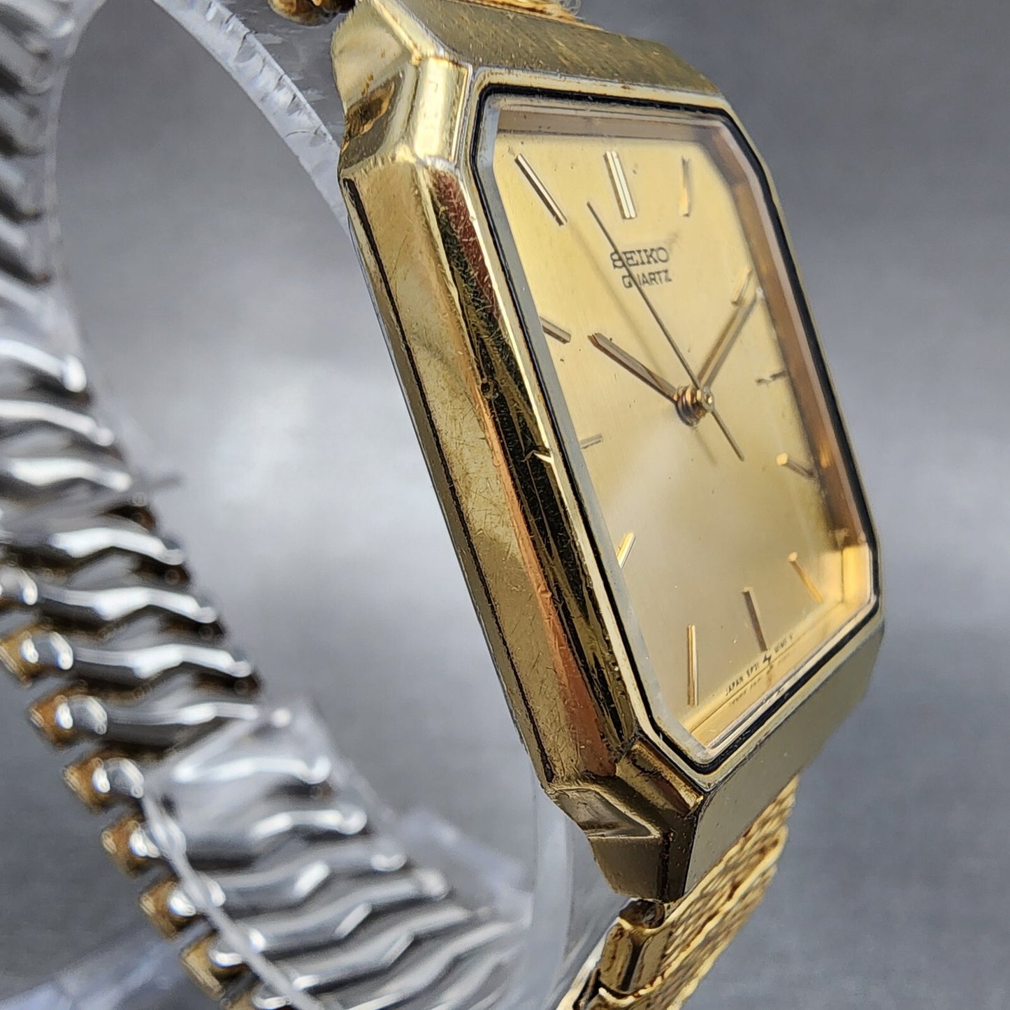 Seiko Tank Watch Men 26mm Champagne Dial Gold Tone 5p31-5040 New Battery
