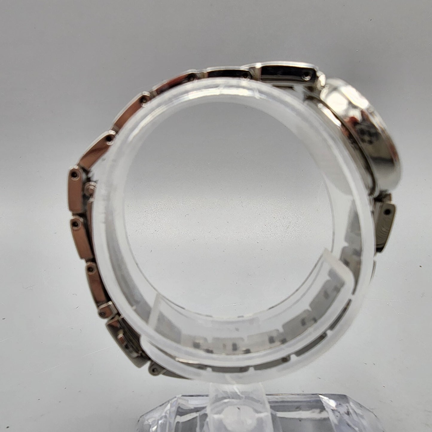 Seiko Watch Women 21mm White Dial Silver Tone Round 1N01-0PK0 New Battery