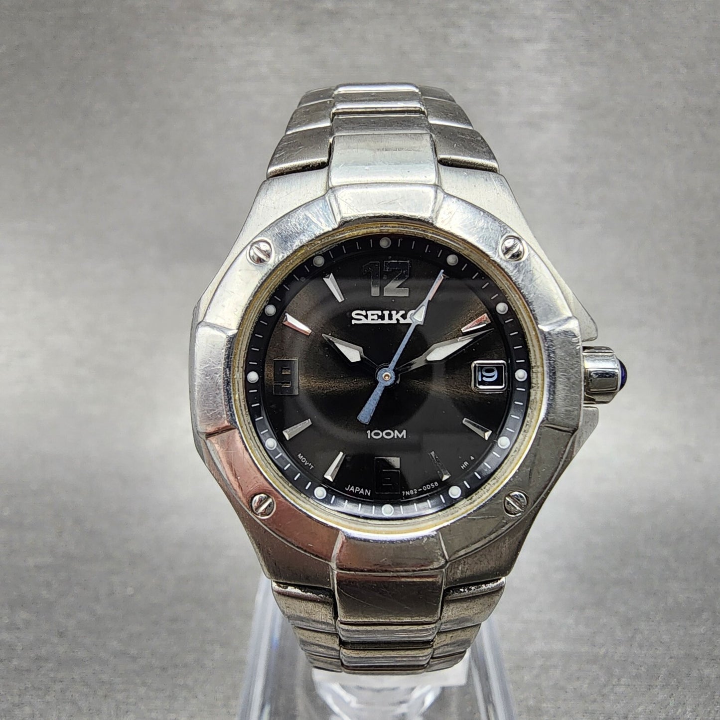 Seiko Watch Women 26mm Black Dial Silver Tone Date Round 7N82-0BE0 New Battery