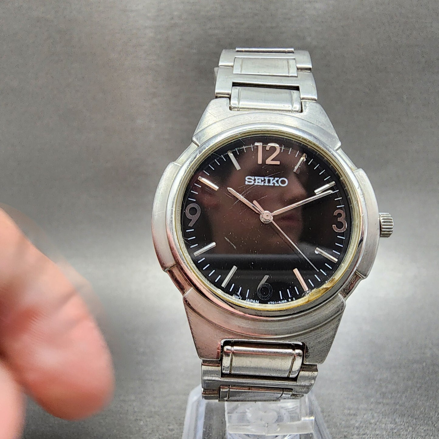 Seiko Watch Men 35mm Black Dial Silver Tone Round V701-2K80 New Battery VTG