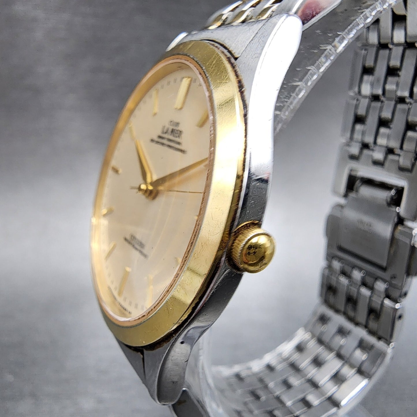 Citizen Club Lamer Watch Men 34mm Cream Dial Two Tone Round 5631-F61907 New Batt