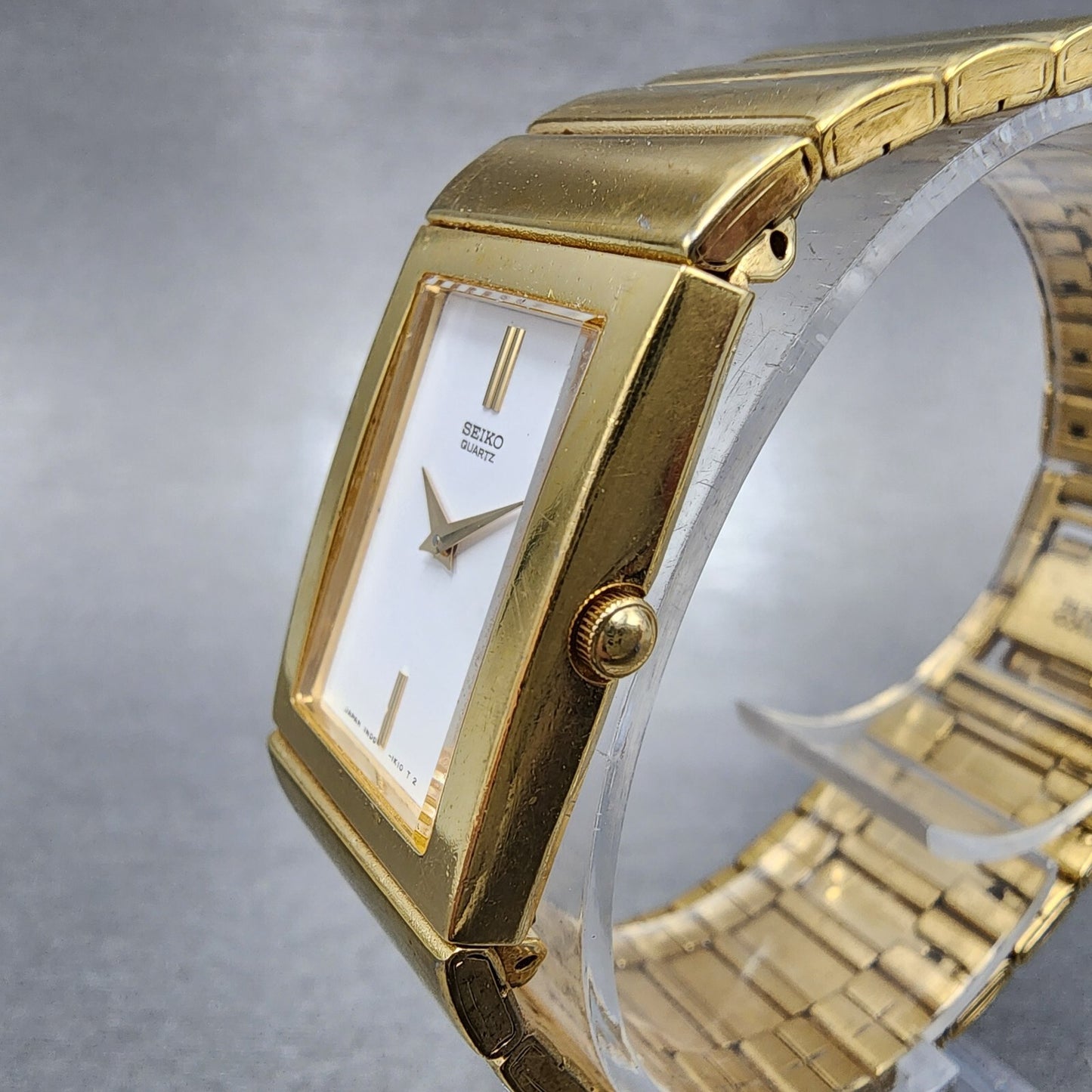 Seiko Tank Watch Women 18mm White Dial Gold Tone Rectangle 1n00-5e80 New Battery