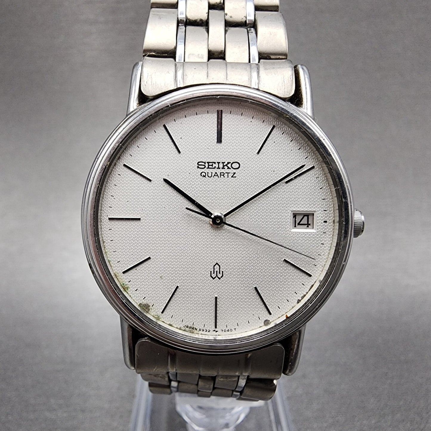 Seiko Watch Men 32mm Silver Dial Silver Tone Date Round 5932-7020 New Battery