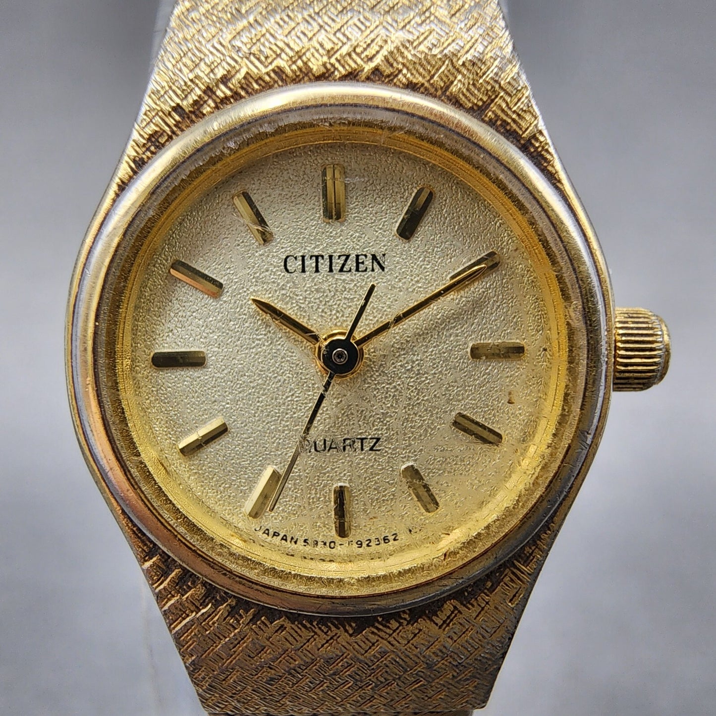 Citizen watch Women 18mm Champagne Dial Gold Tone 5930-F90427 New Battery