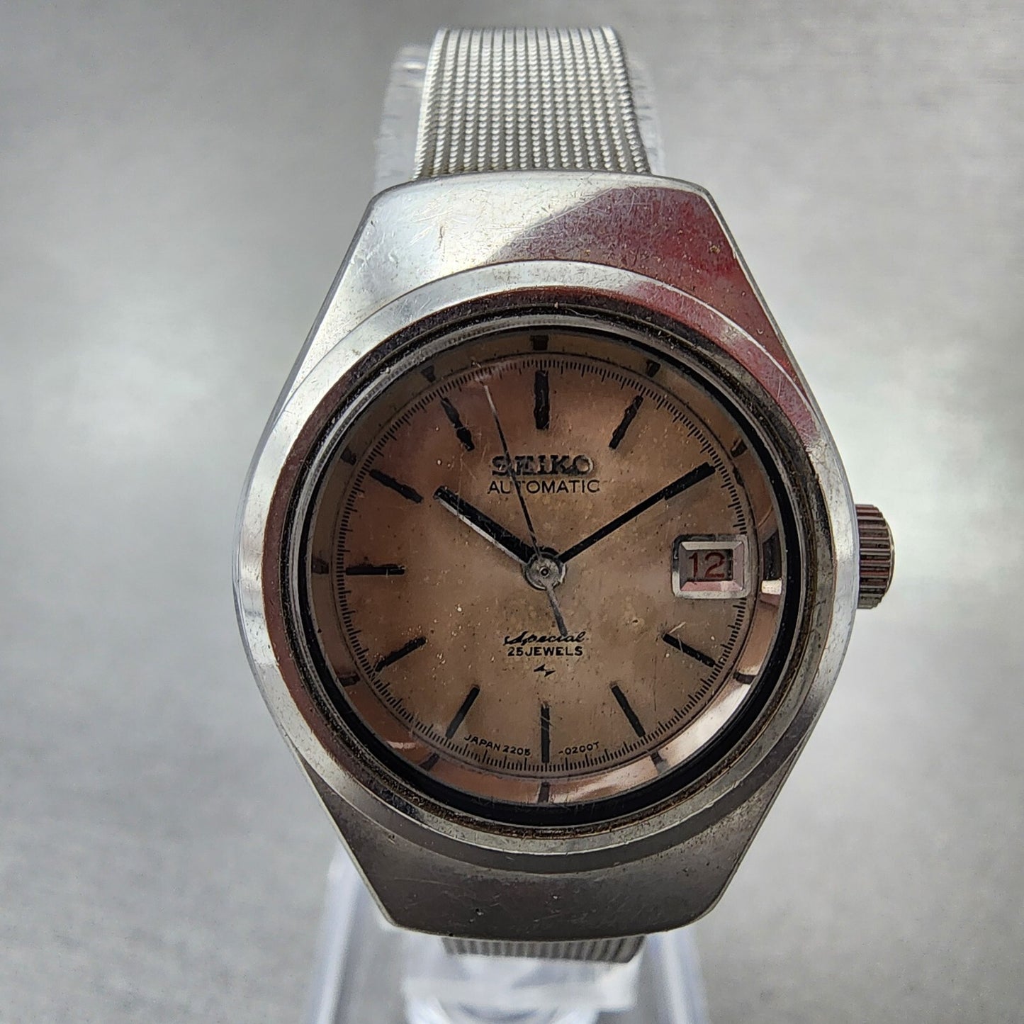 Seiko Special Watch Women 24mm champagne Dial Silver Tone Automatic 2205-0160