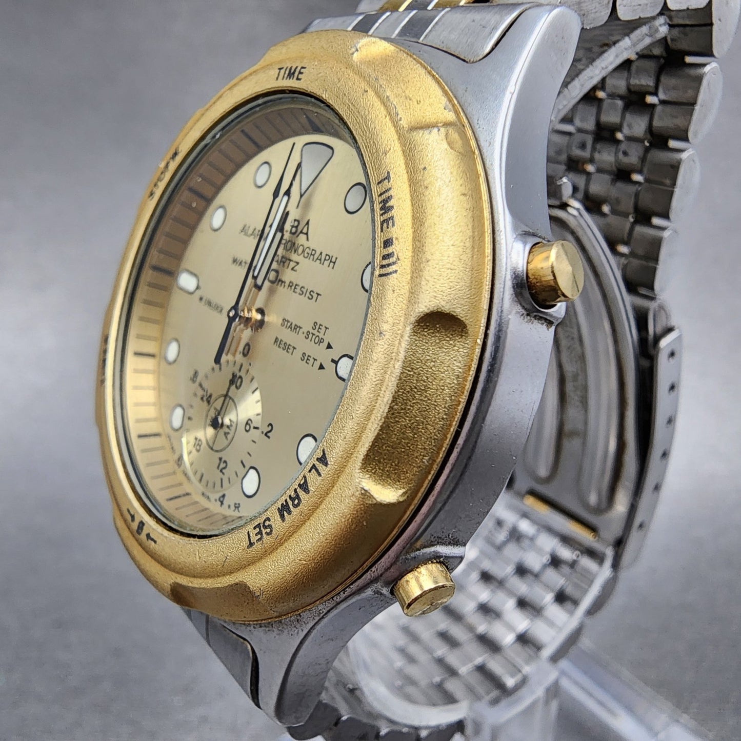 Seiko ALBA Chronograph Watch Men 39mm Champagne Dial Two Tone Round New Battery