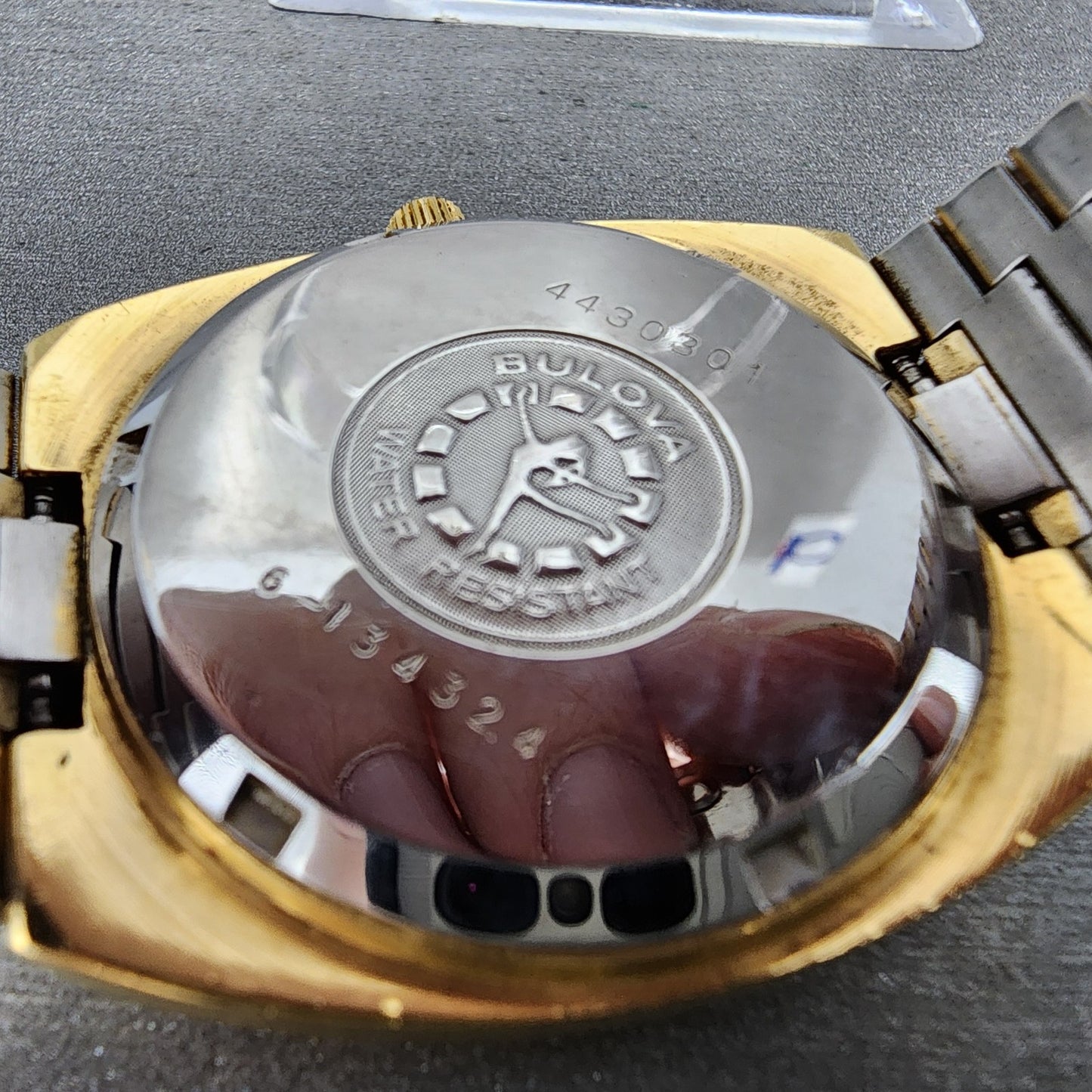 Bulova Automatic Watch Men 36mm Gold Dial Gold Tone Daydate TV Rectangle Runs