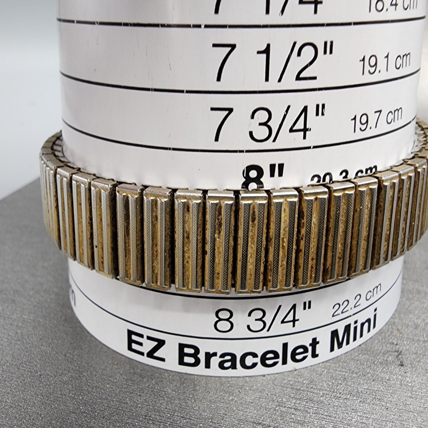 Bulova Caravelle Watch Men 35mm Gold Dial Gold Tone Daydate Round new Battery10