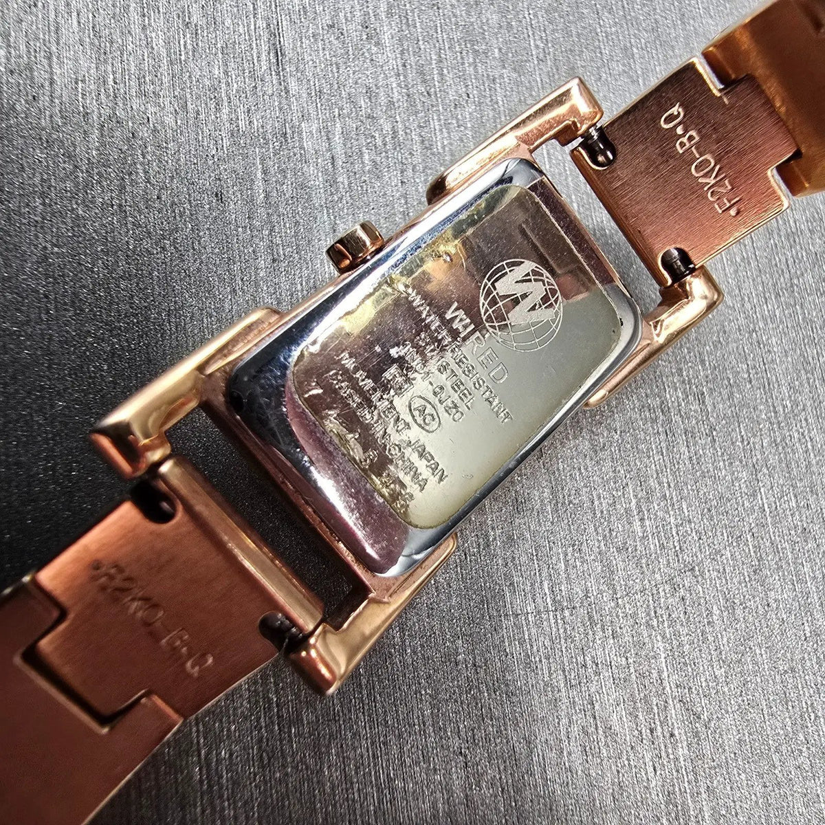 Seiko Wired Watch Women 17mm MOP Dial Rose Gold Rectangle 1N01-0JZ0 New Battery10