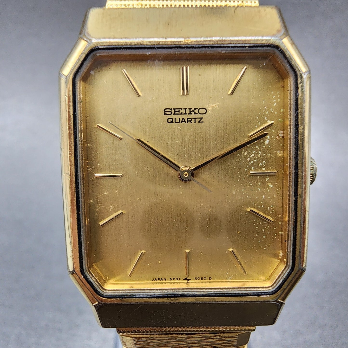 Seiko Tank Watch Men 26mm Champagne Dial Gold Tone 5p31-5040 New Battery