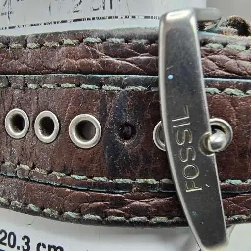 Fossil Watch Women 27mm Red Dial Silver Tone Date JR-8370 New Battery12