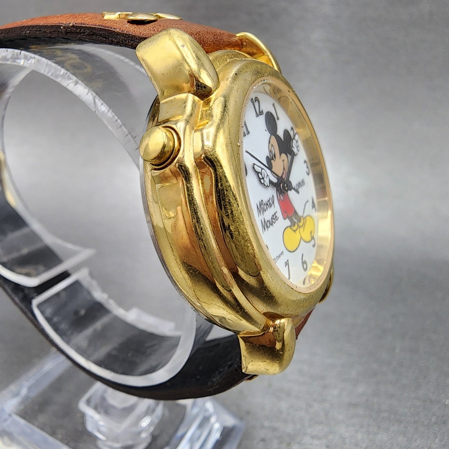 Lorus Mickey Mouse 36mm Watch Men White Dial Gold Tone V52t-x001 New Battery