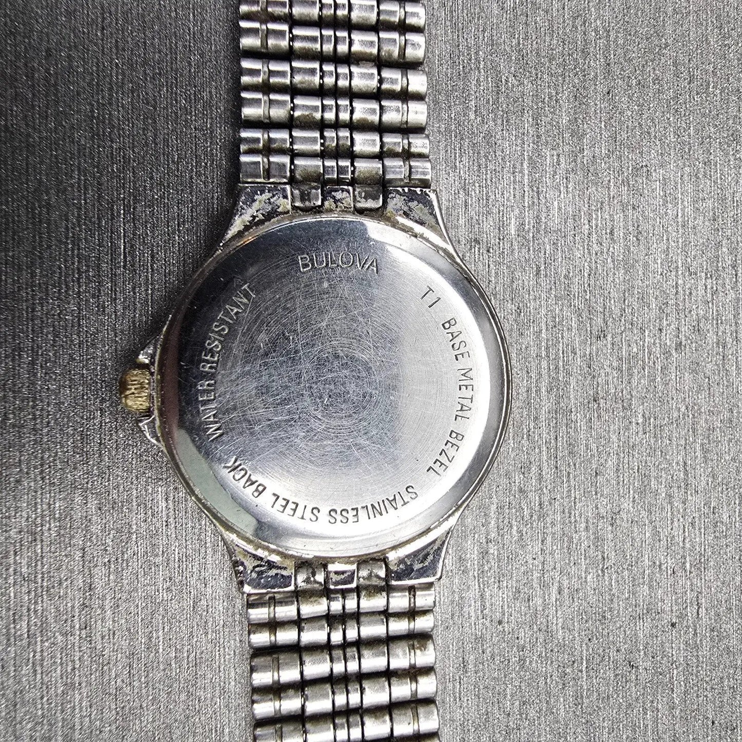 Bulova Watch Women 24mm White Dial Two Tone Date Round 98M02 New Battery Vintage10