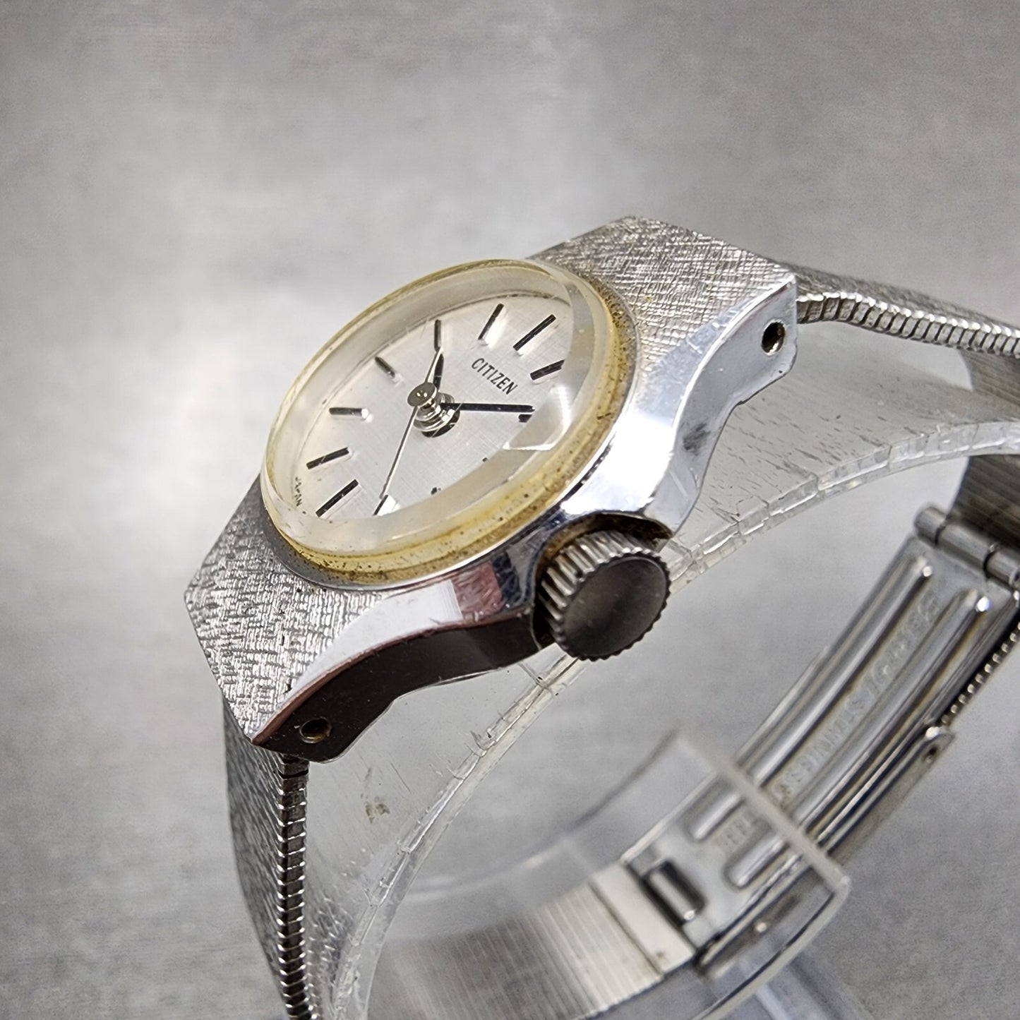 Citizen Watch Women 19mm Silver Dial Silver Tone Manual 4-681584-S Runs