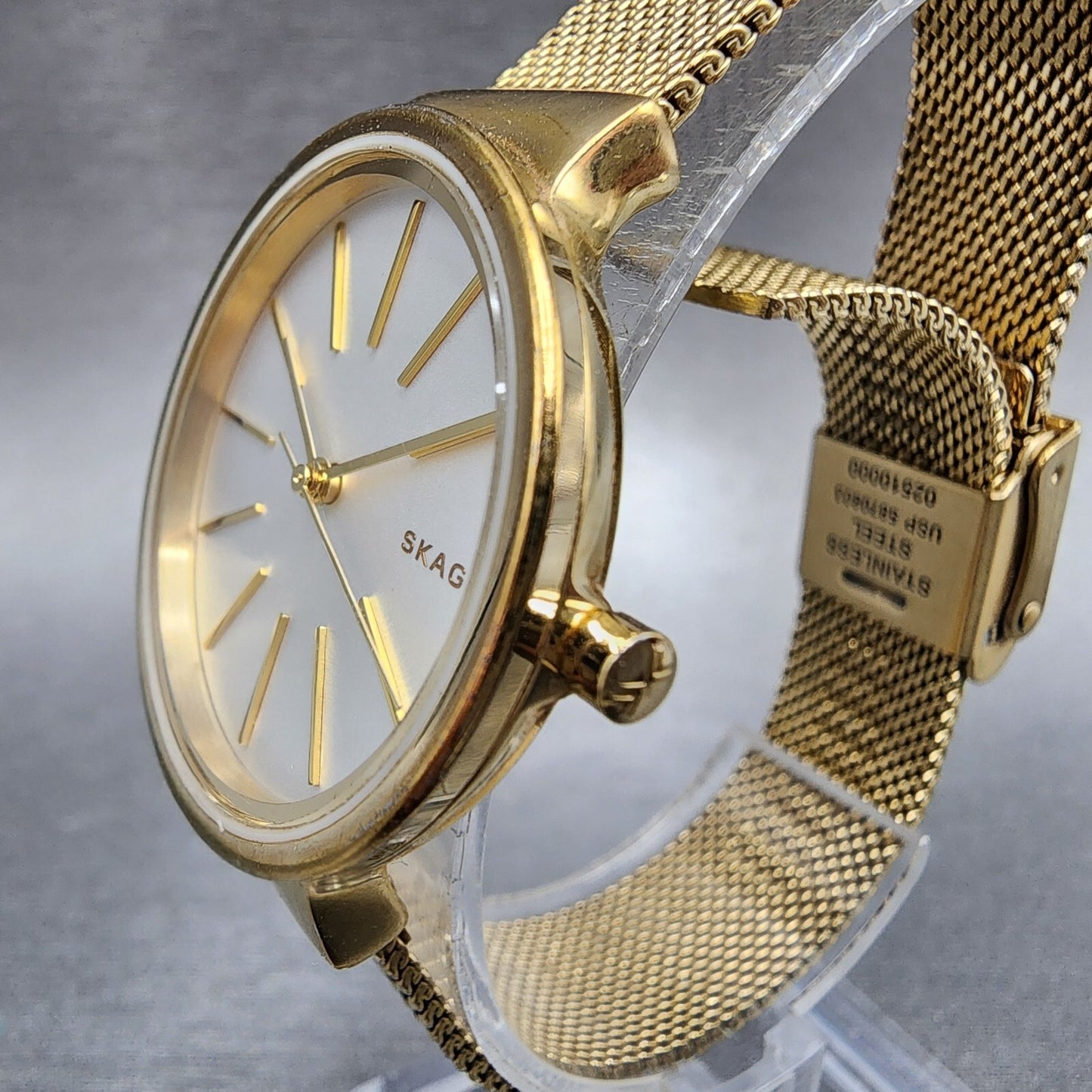Skagen Ancher Watch Women 30mm Silver Dial Gold Tone Round SKW2477 New Battery