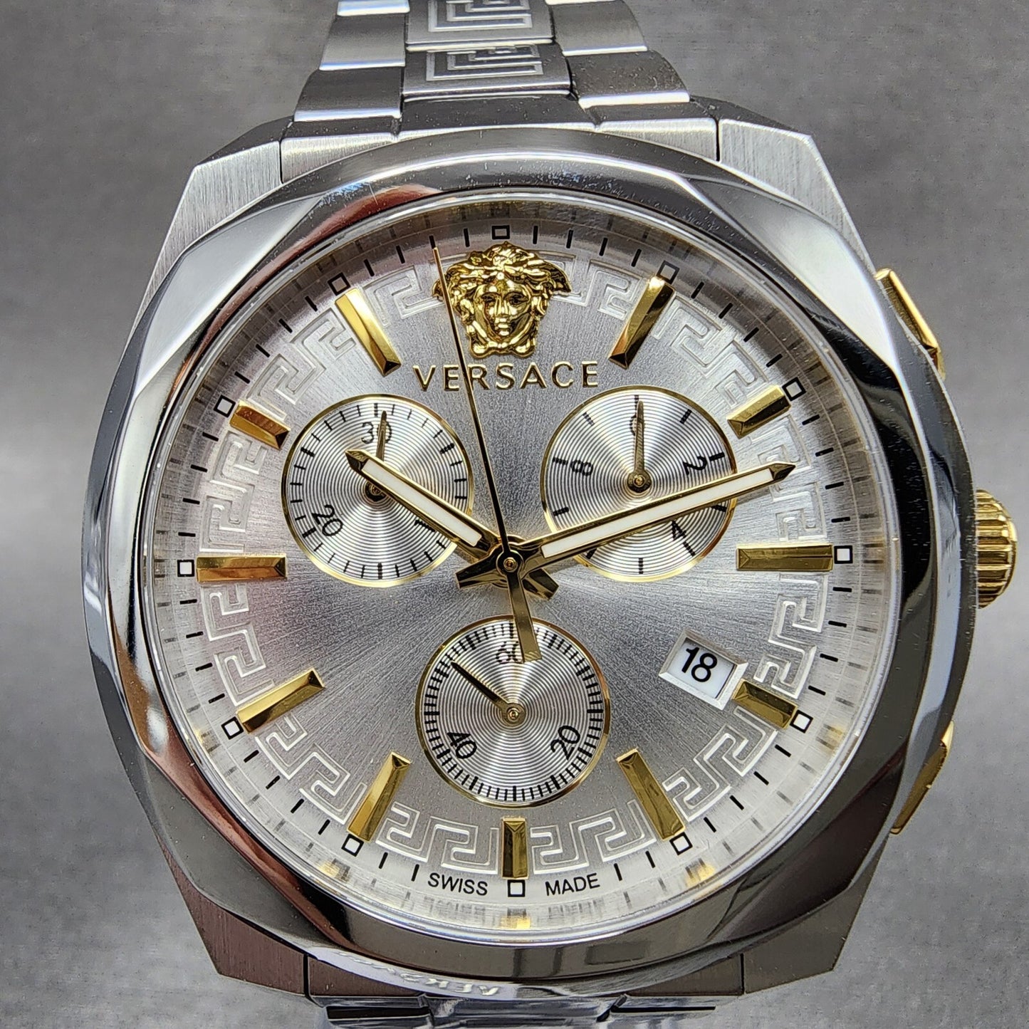 Versace Meduase Chronograph Watch Women 40mm White Dial Steel Date VE3CA0523