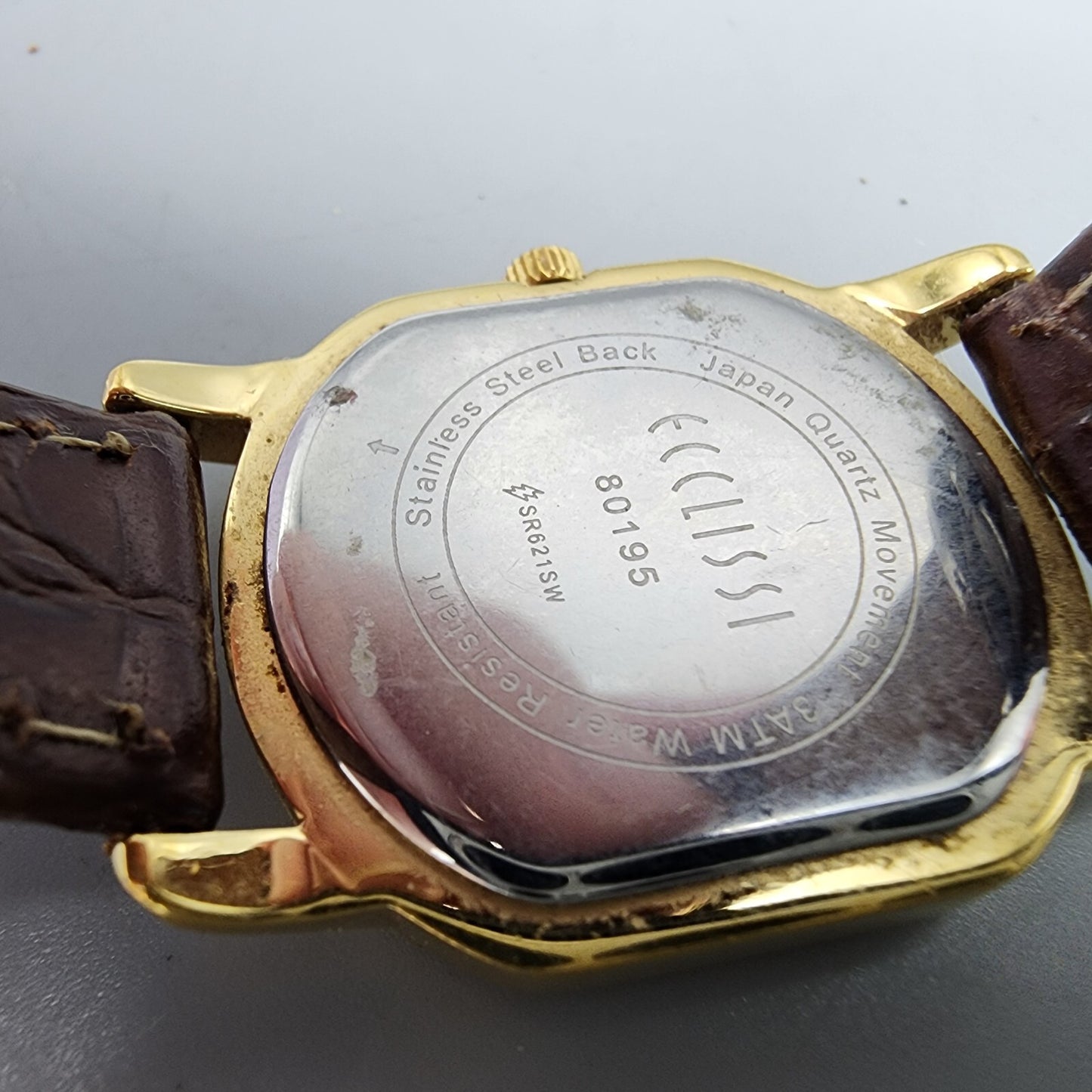 Ecclissi Watch Women 26mm White Dial Gold Tone Ellipse Case New Battery