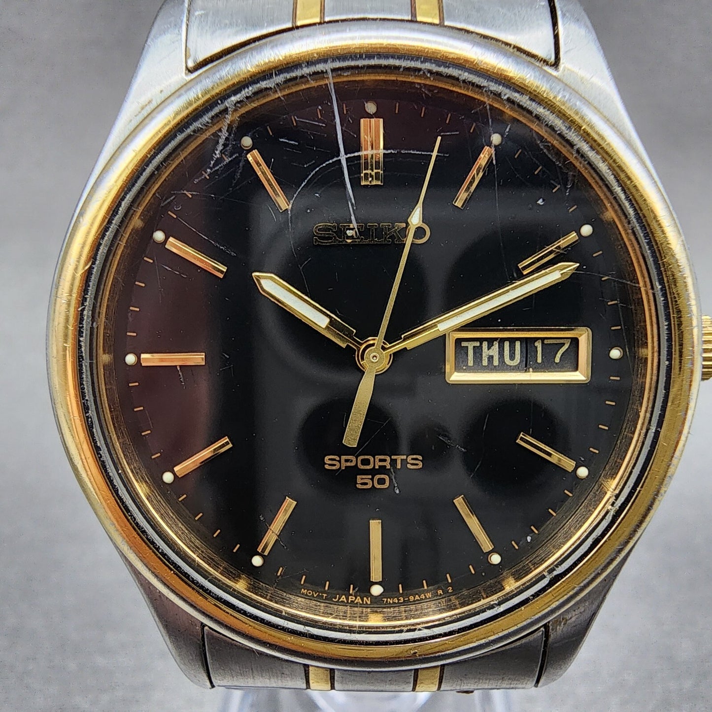 Seiko Sport 50 Watch Men 37mm Black Dial Two Tone Daydate 7n43-9a00 New Battery