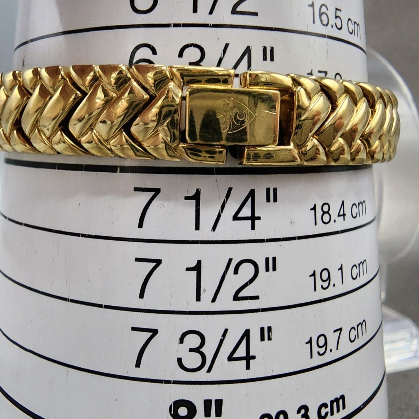 Croton Watch Women 19mm MOP Dial Gold Tone Crystal Bezel Oval new Battery10
