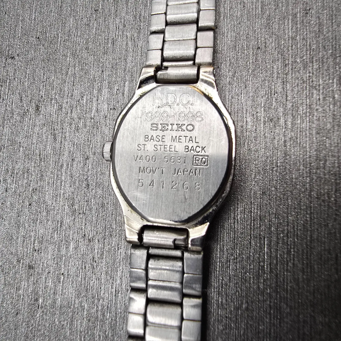 Seiko Watch Women 17mm Silver Dial Silver Tone Hexagon V400-5631 New Battery VTG10
