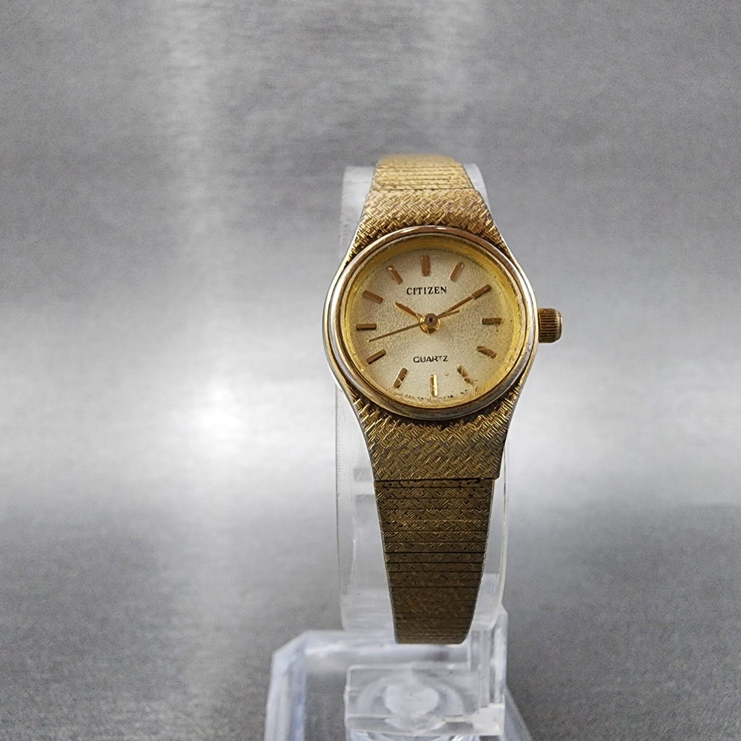 Citizen watch Women 18mm Champagne Dial Gold Tone 5930-F90427 New Battery