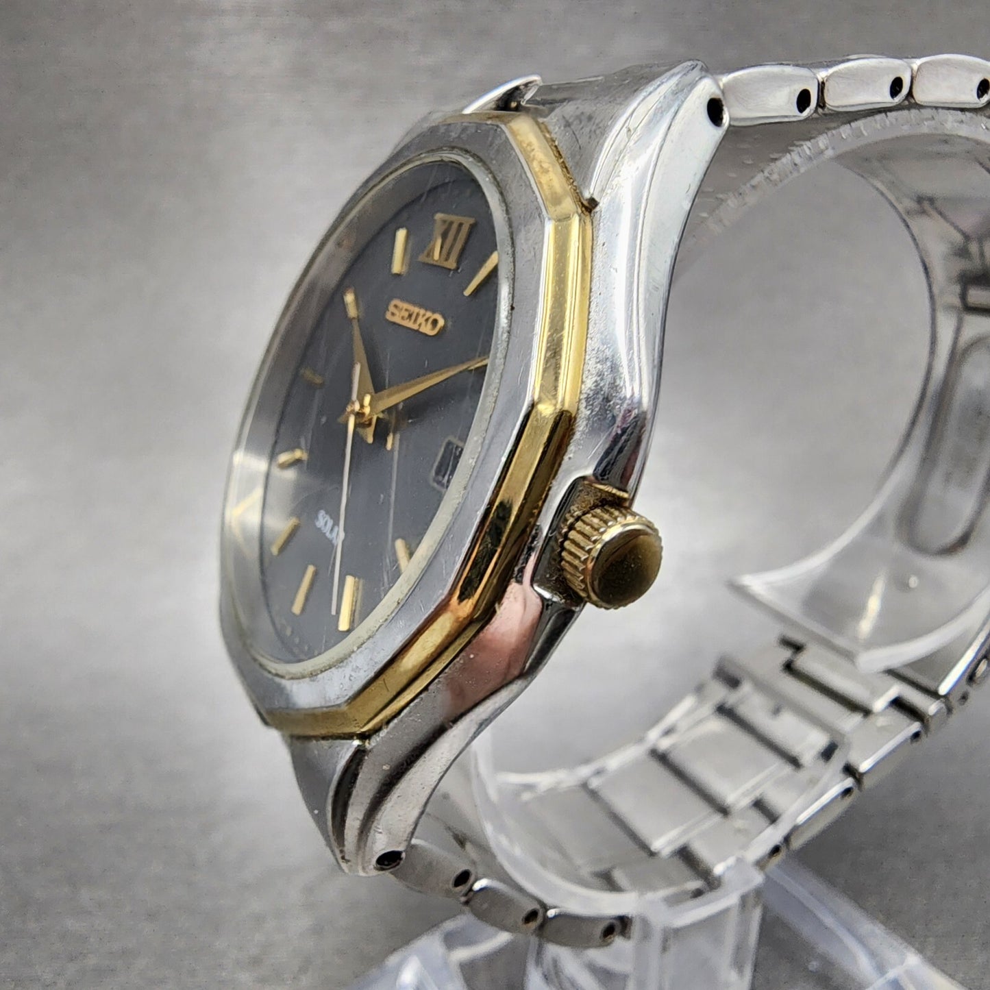 Seiko Solar Watch Men 40mm Gray Dial Two Tone Date V157-0ak0 Runs