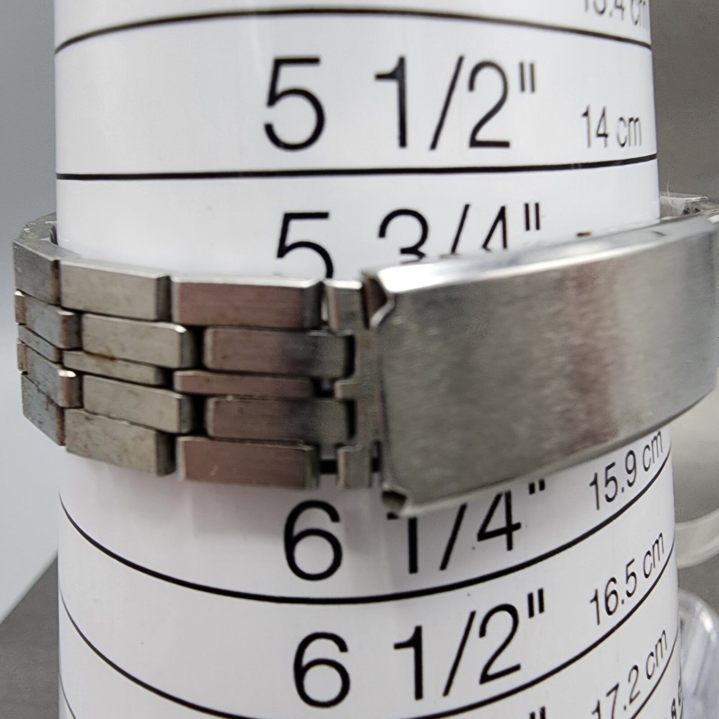 Seiko Watch Women 26mm Silver Dial Silver Tone Manual Wind 25593140 Runs10