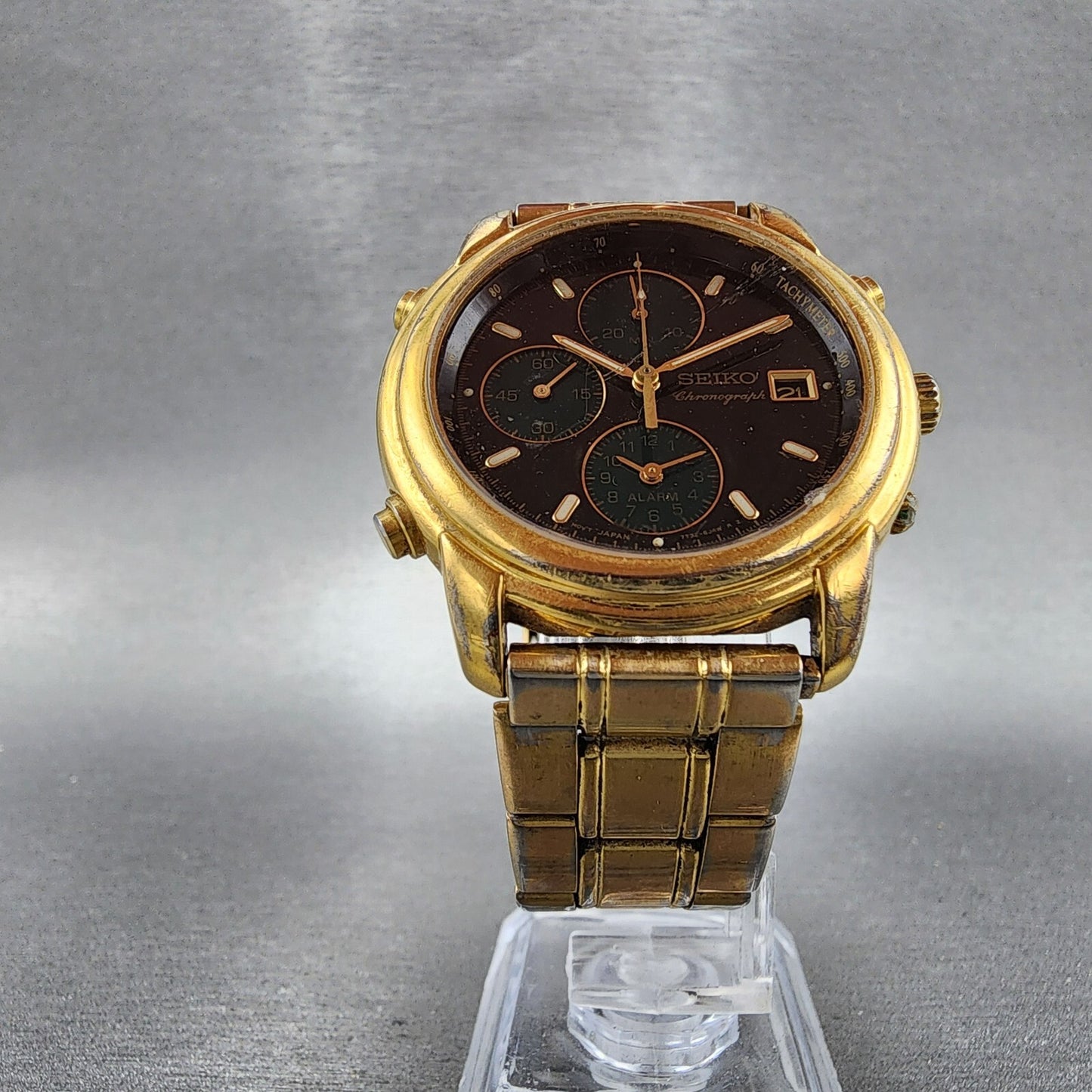 Seiko Chronograph Watch Men 37mm Black Dial Gold Date Alarm 7T32-6G40 READ!!!!!!