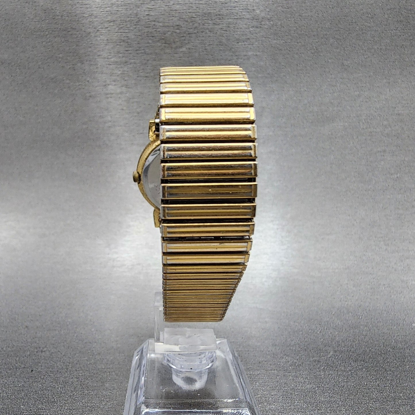 VTG Benrus Watch Men 32mm Champagne Dial Gold Tone Round New Battery