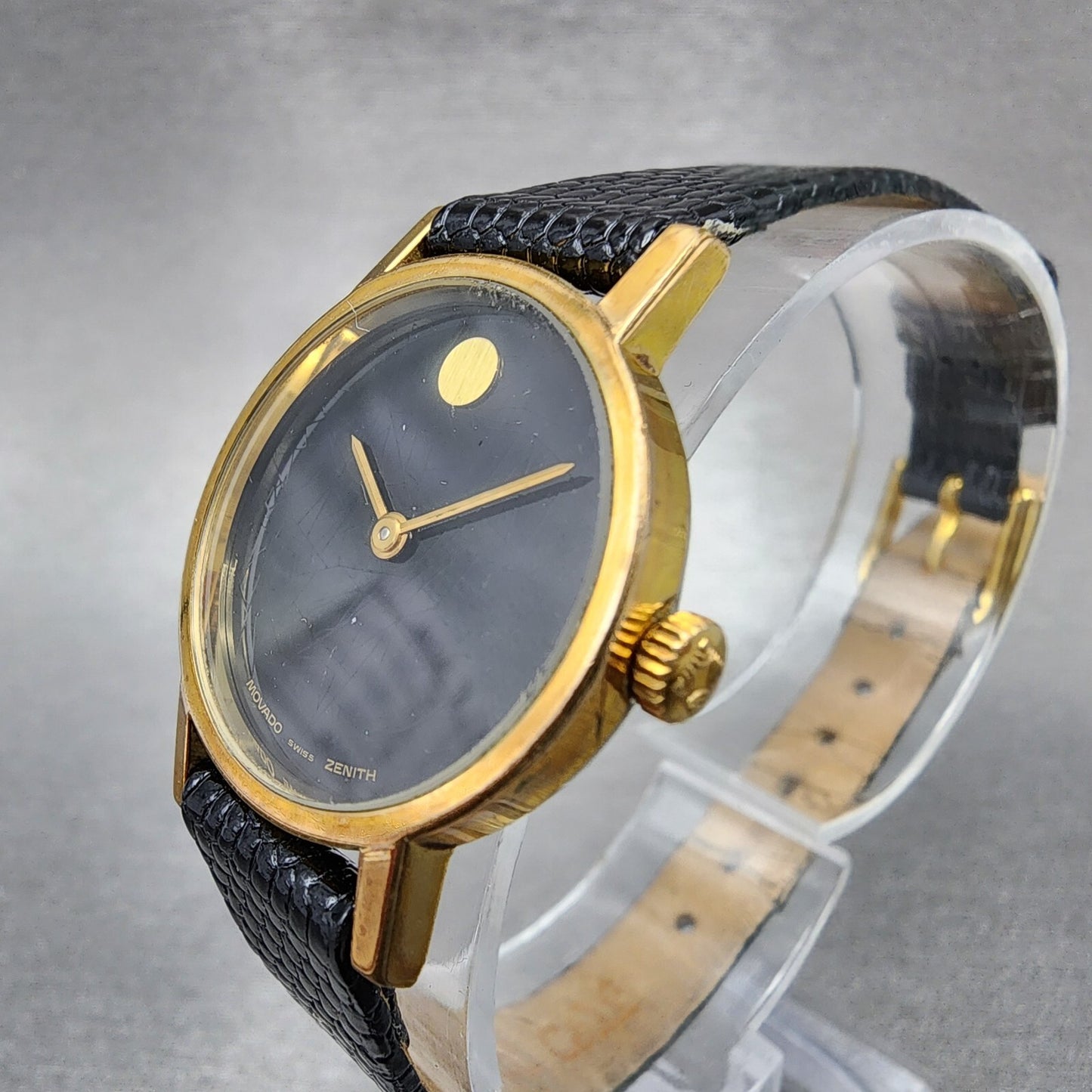 Zenith Movado Watch Women 25mm Black Dial Gold Plated Round Manual Wind Runs