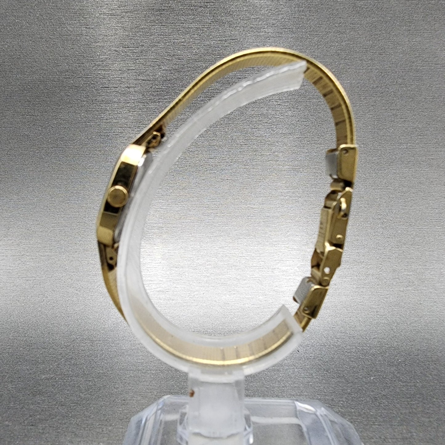 Seiko Watch Women 17mm Black Dial Gold Tone Rectangle 1400-8149 New Battery VTG