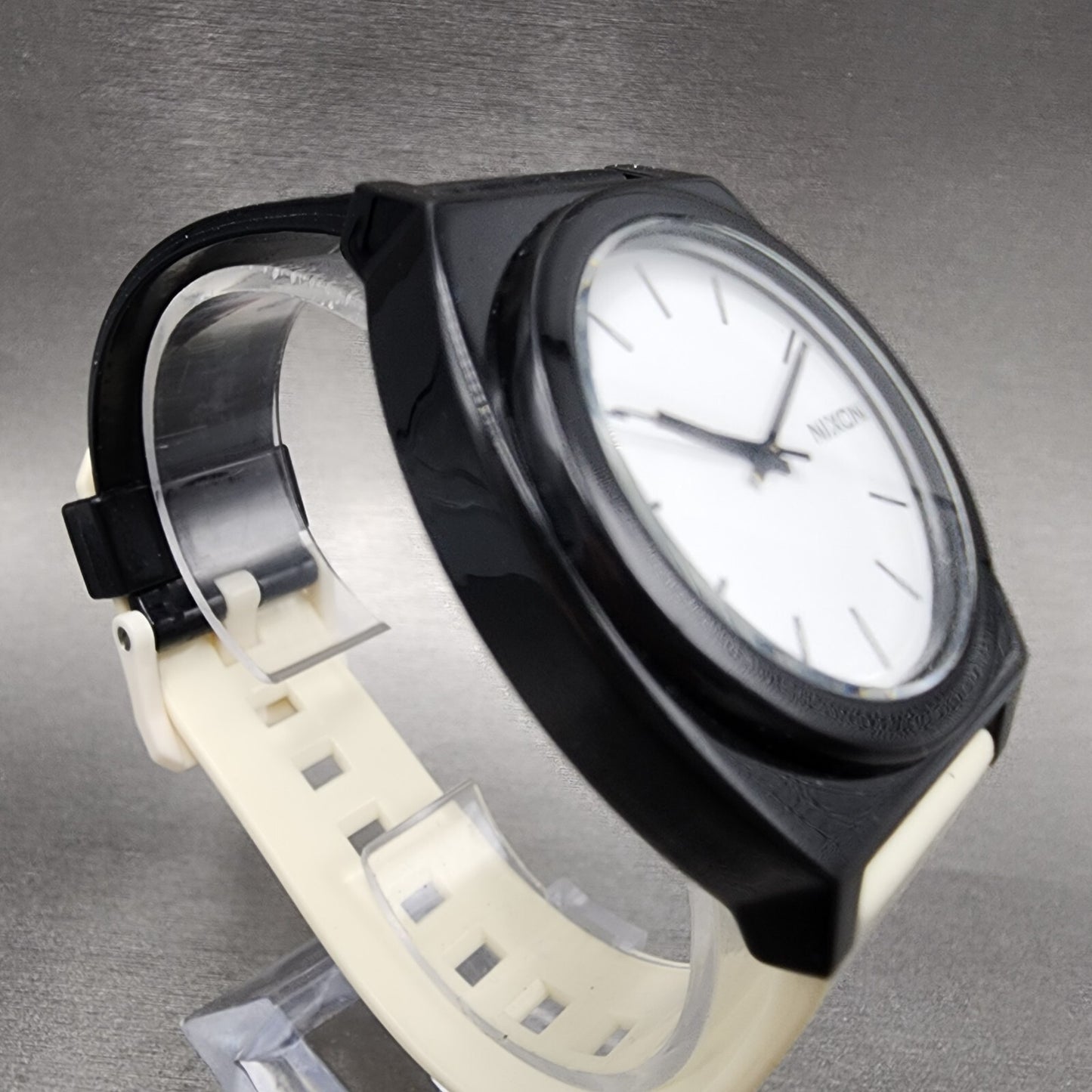 Nixon Time Teller P Watch Men 39mm White Dial Black & White Tone New Battery