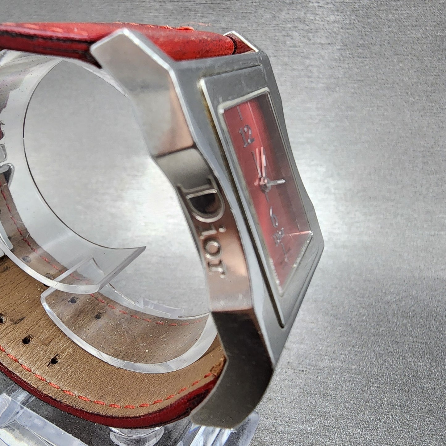 Christian Dior 47 Watch Women 30mm Red Dial Stainless Steel Swiss new Battery