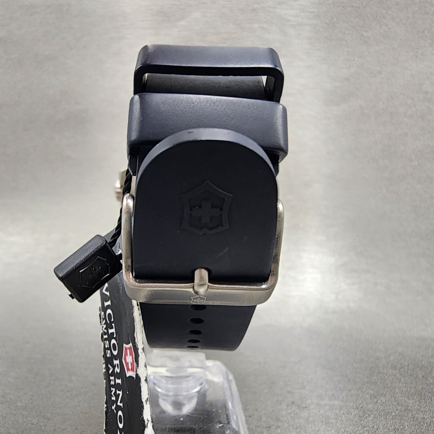 Victorinox INOX Watch Men 44mm Blue Dial Steel Date Round 241688 New Battery